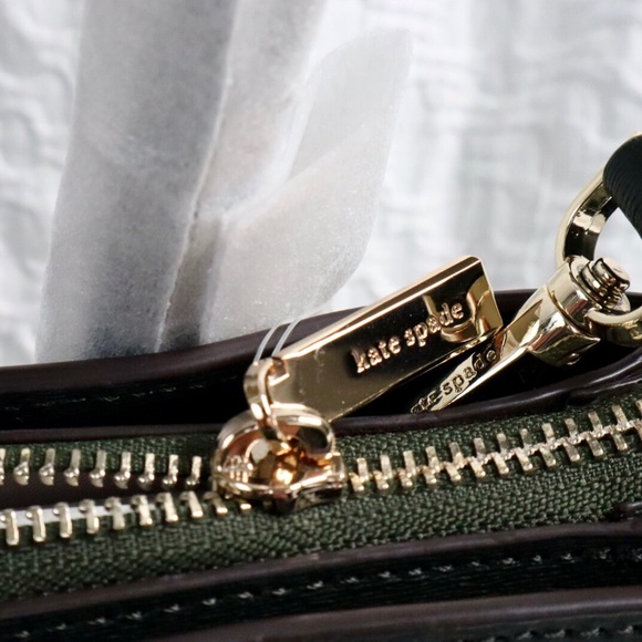 Kate Spade Connie Triple Gusset Satchel Purse - Picture 10 of 14